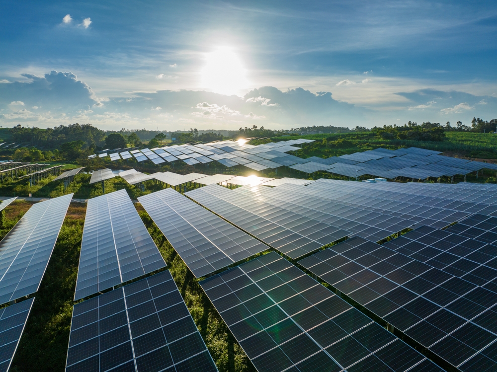Photovoltaik als Kapitalanlage – IAB-Investment und Solarpark mit PearlCap